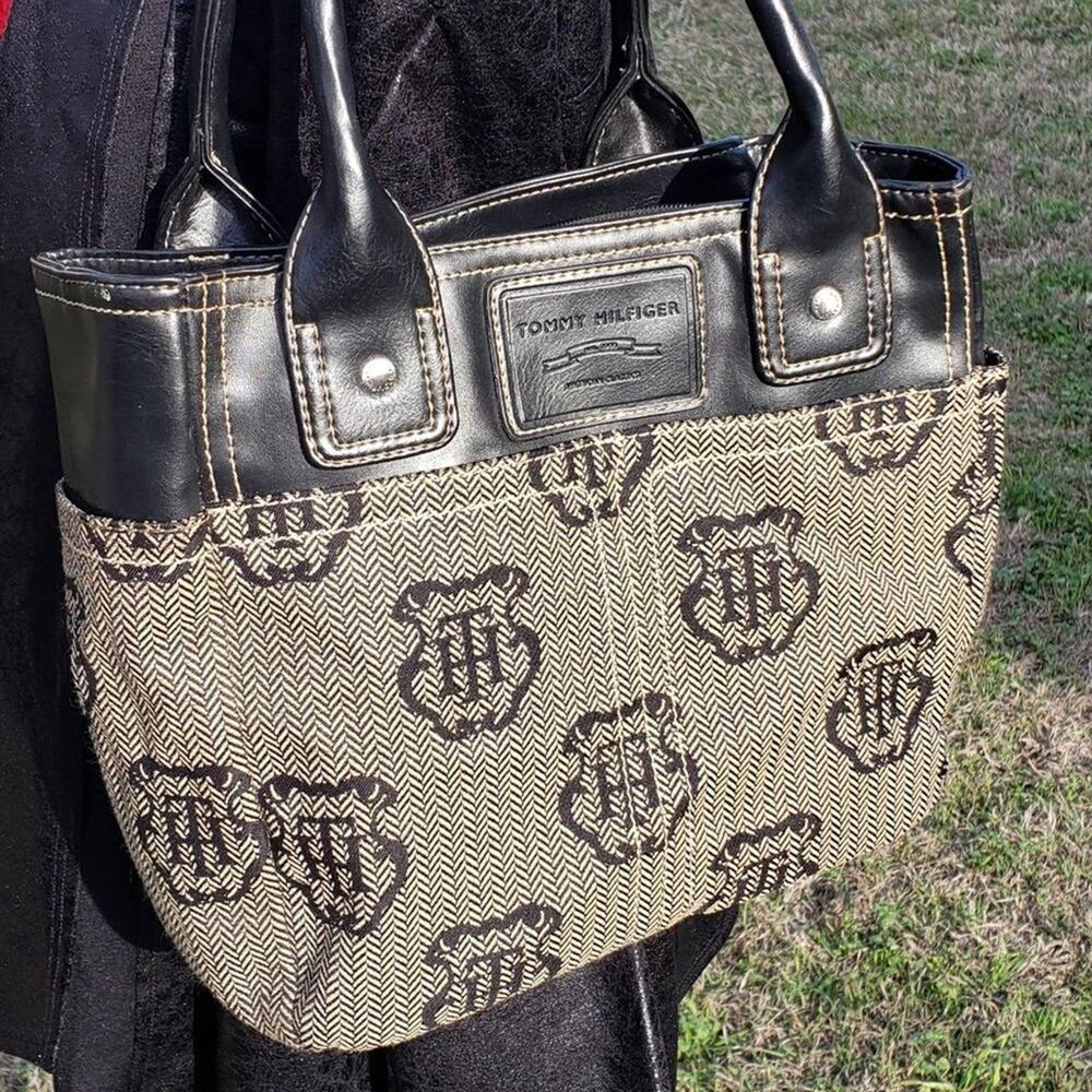 Tommy Hilfiger‎ Initials Shoulder Bag